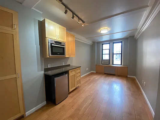 Rented by Tourma Realty LLC | media 29