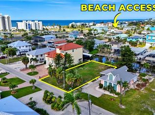 171 Egret St, Fort Myers Beach, FL 33931