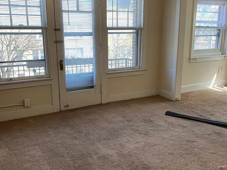 719 Knapp — Photo 22