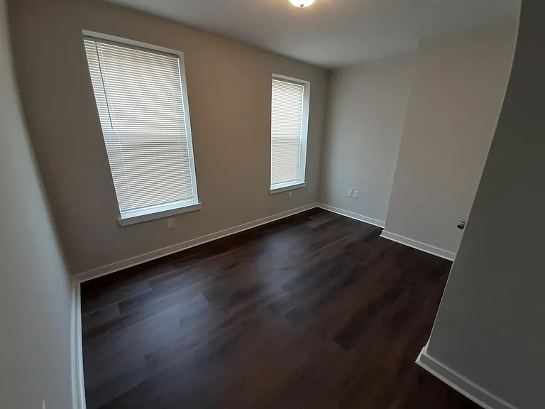 2239 N Gratz St — Photo 7