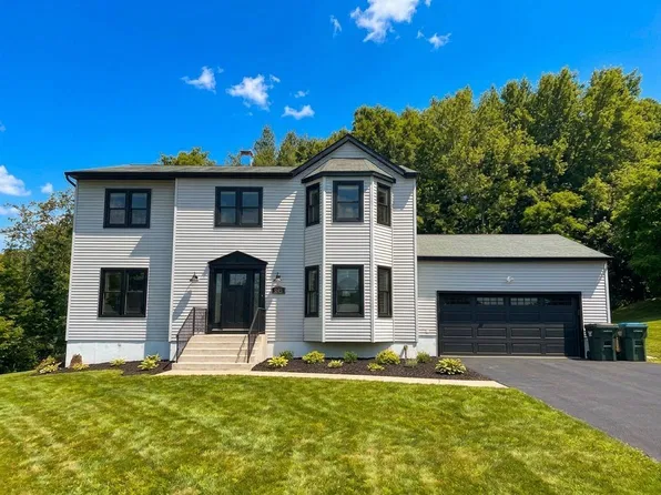 44 Clinton Dr, Washingtonville, NY 10992
