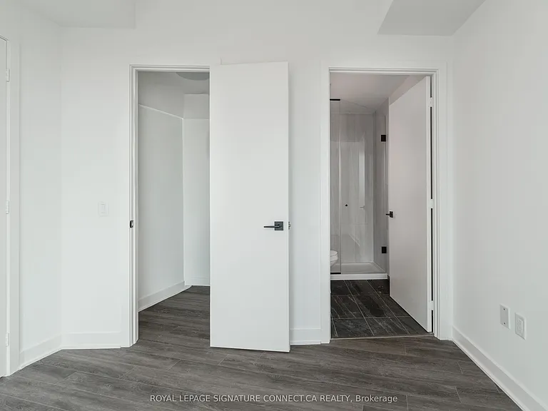1185 Dupont St #1210 — Photo 20