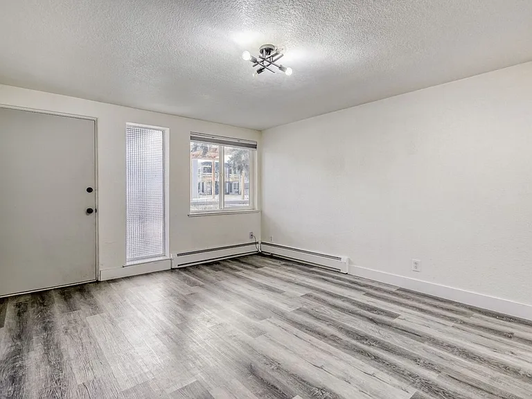 1679 Reed St — Photo 11