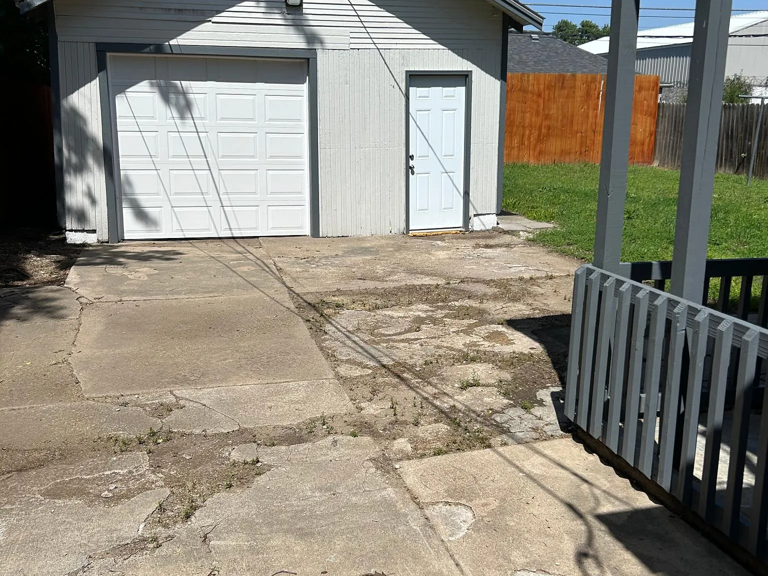 3 bed, 1.5 bath, 1346 sqft, $1,450 — Photo 3