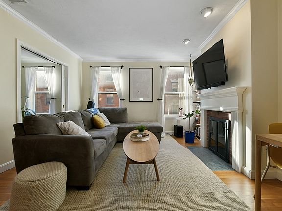 3rd image of 6 Grove St #3