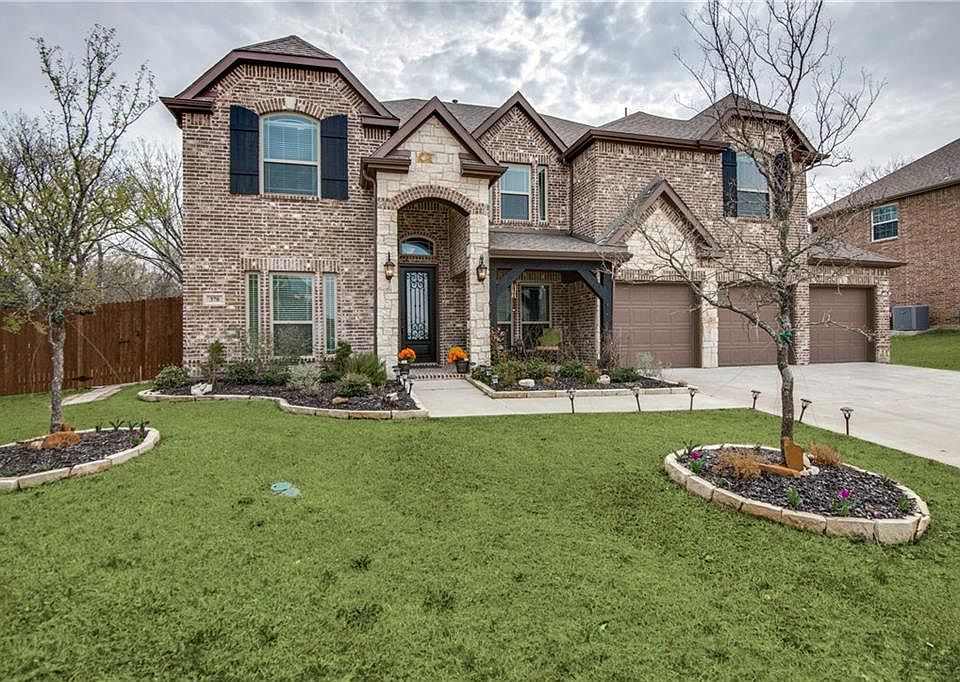 1st image of 378 Westphalian Dr