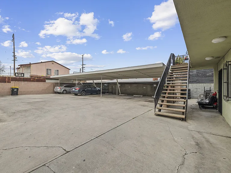 3247-3255 Santa Ana St. — Photo 15