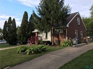 2038 Kensington Rd, Toledo, OH 43607