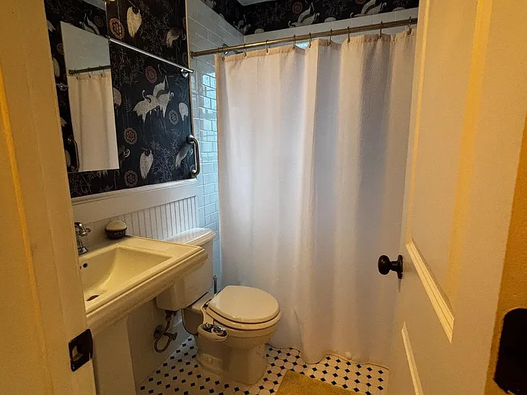 820 S Washington St #226 — Photo 18