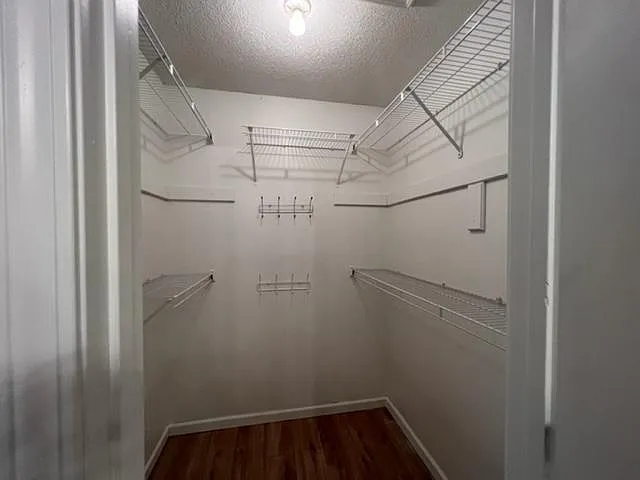 3859 S Hillcrest Ave — Photo 12