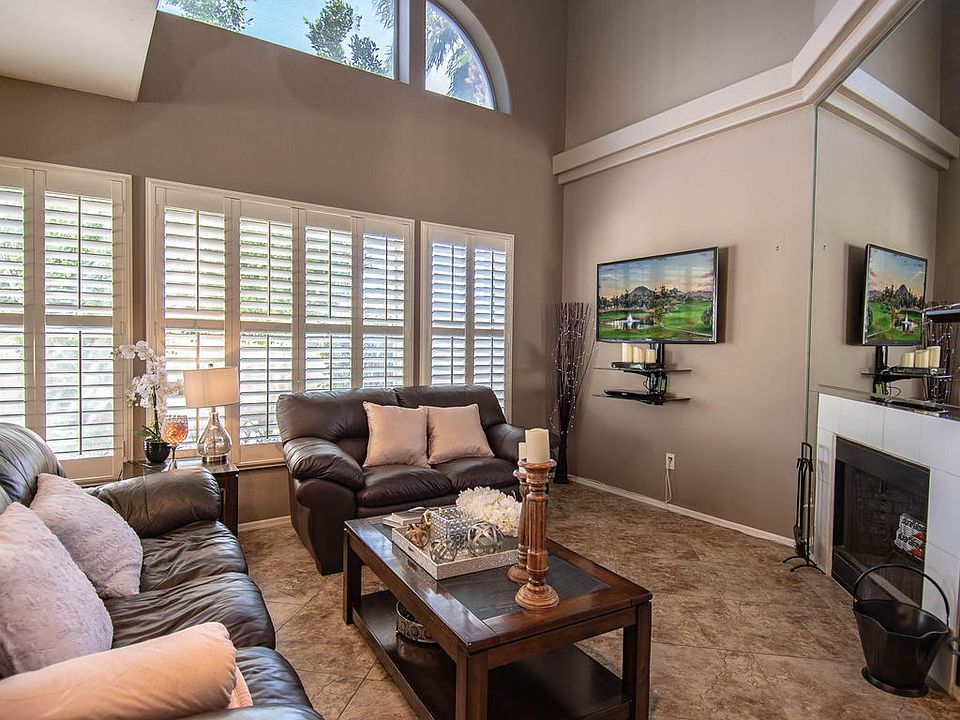 1st image of 5015 E Hazel Dr Unit 2