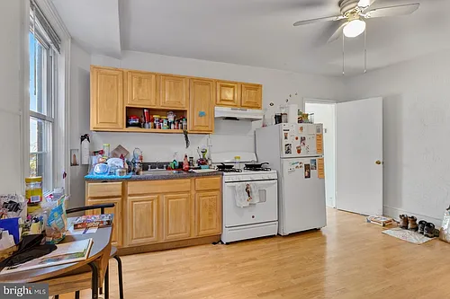 131 W Susquehanna Ave #2F Photo 1