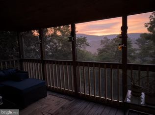 78 Valley Vw, Lost City, WV 26810