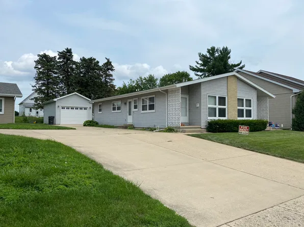 (undisclosed Address), Decatur, IL 62521