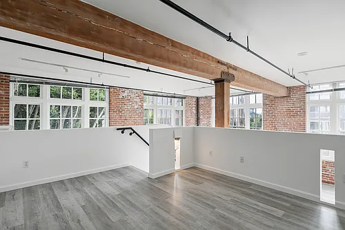 461 2nd St #C207 — Photo 16