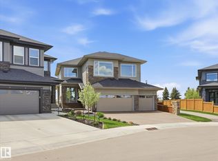 1558 Howes Pl SW, Edmonton, AB T6W5C1
