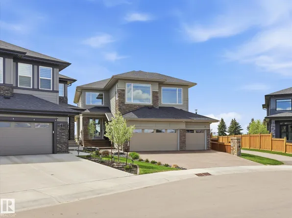 1558 Howes Pl SW, Edmonton, AB T6W 5C1