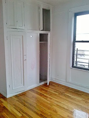 Rented by Bohemia Realty Group | media 12