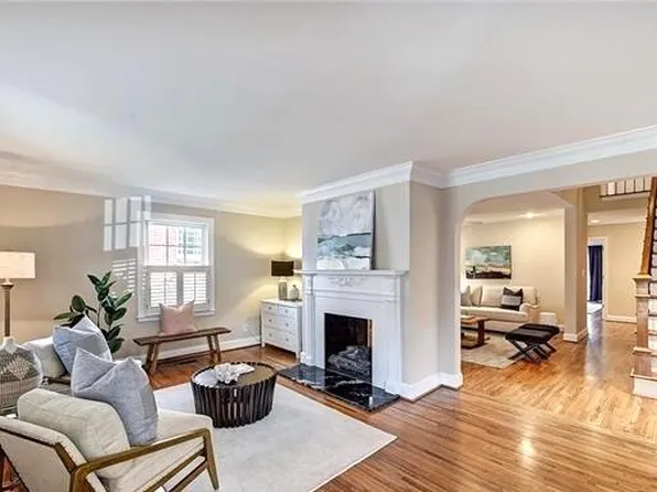 9317 Bayview Pkwy, Charlotte, NC 28216