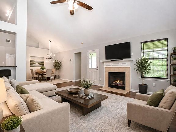 5th image of 20731 Rainmill Dr