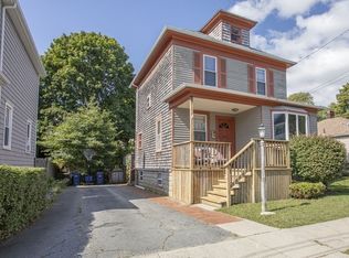24 Academy Ave, Fairhaven, MA 02719