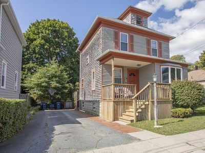 24 Academy Ave, Fairhaven, MA, 02719