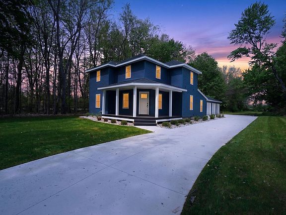 2nd image of 5581 E Main St