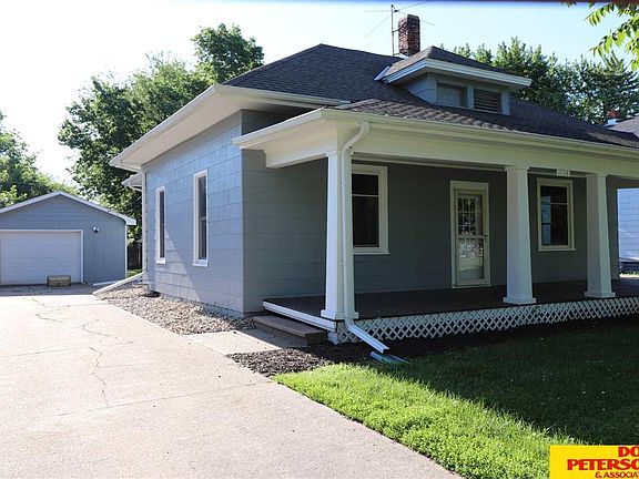 2nd image of 1158 N Platte Ave