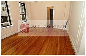 1st image of 419 W 54th St