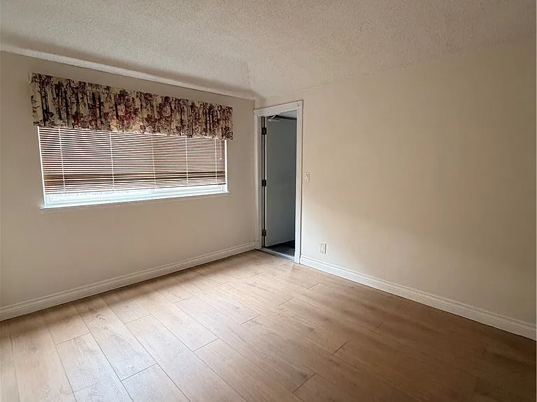 27605 Warrior Dr — Photo 10