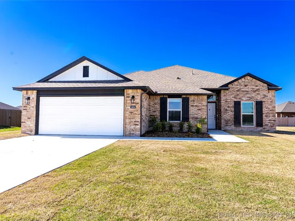 1404 E 149th Pl S, Glenpool, OK 74033