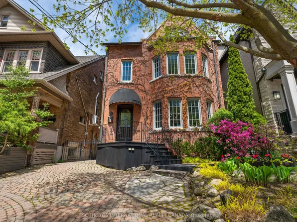 34 Belsize Dr, Toronto, ON M4S 1L4