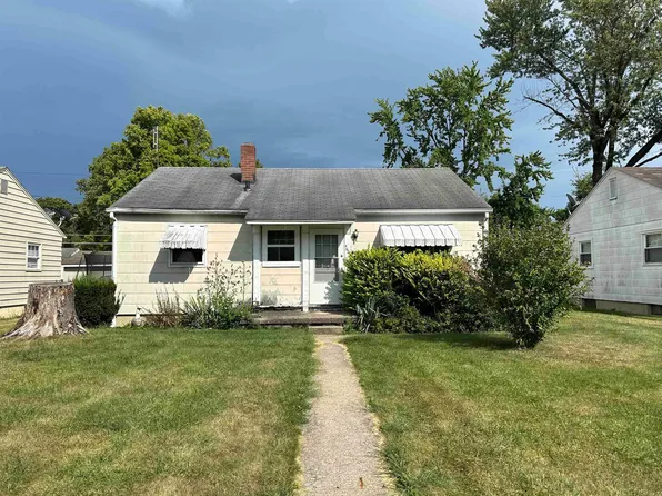 4621 S Park Dr, Fort Wayne, IN 46806