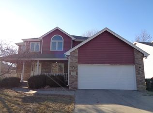 3333 Canyon Rd, Lincoln, NE 68516