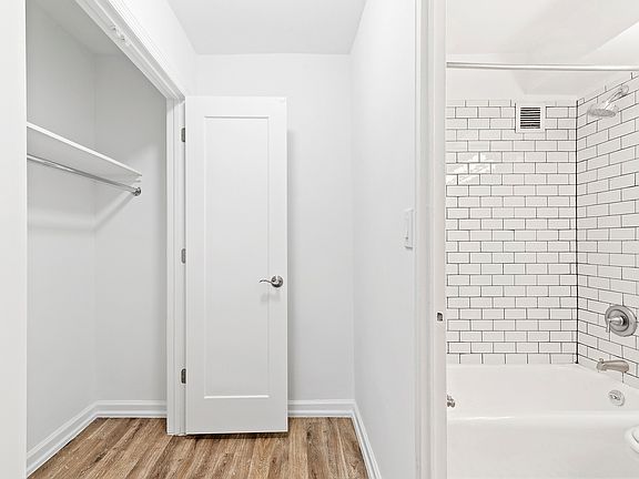4th image of 630 Lenox Ave APT 4G