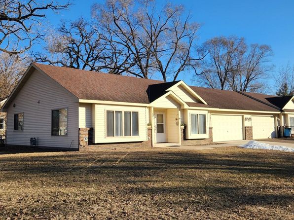 2110 Green Ave, Anoka, MN 55303