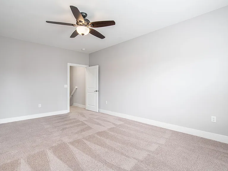 463 Columbus Ave — Photo 54