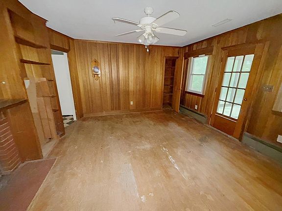 4th image of 202 Forest Hill Dr