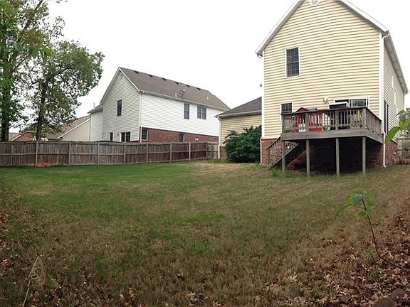 3rd image of 1509 NE Young Ave