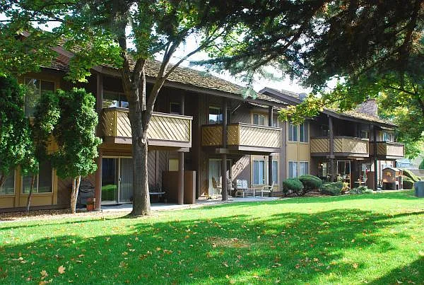 Cedars Apartments — Photo 9