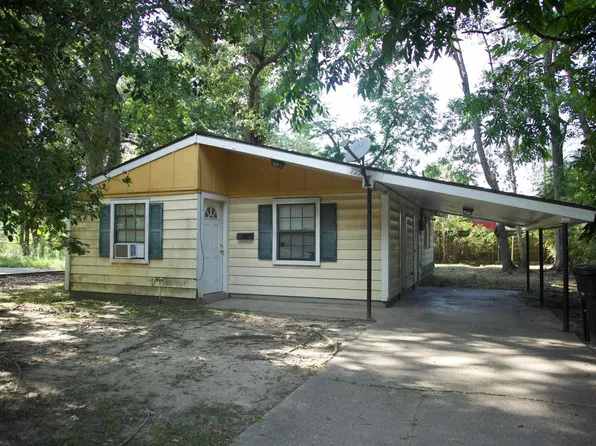 7253 Poinsettia St, Baton Rouge, LA 70812
