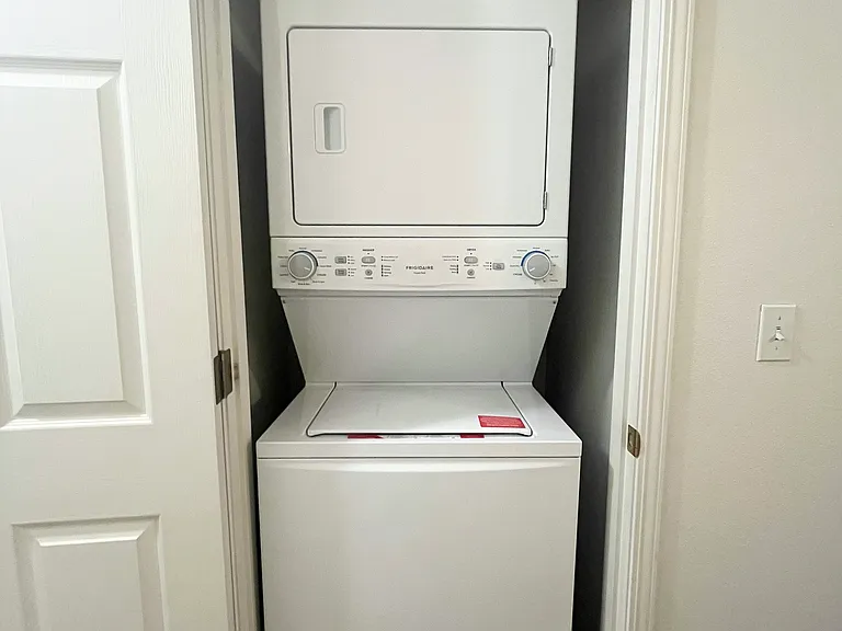 Washer/dryer on second floor