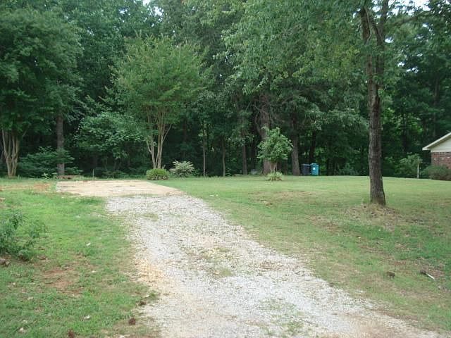 2nd image of 1457 County Road 121
