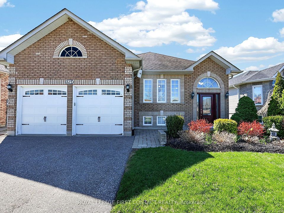 1st image of 623 Glen Cedar Cres