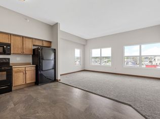 515 2nd Ave SW #306, Cedar Rapids, IA 52404