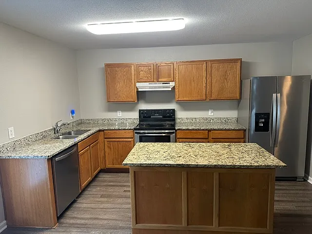 106 Cloverbrook Dr — Photo 11
