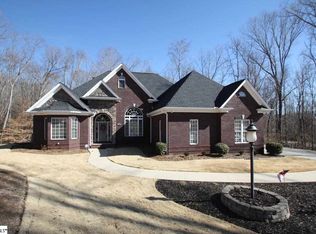 124 Yellow Fin Ct, Greer, SC 29651