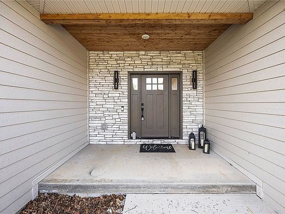 4th image of 4559 Hoyt Rd