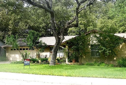 1st image of 8327 BRIXTON ST