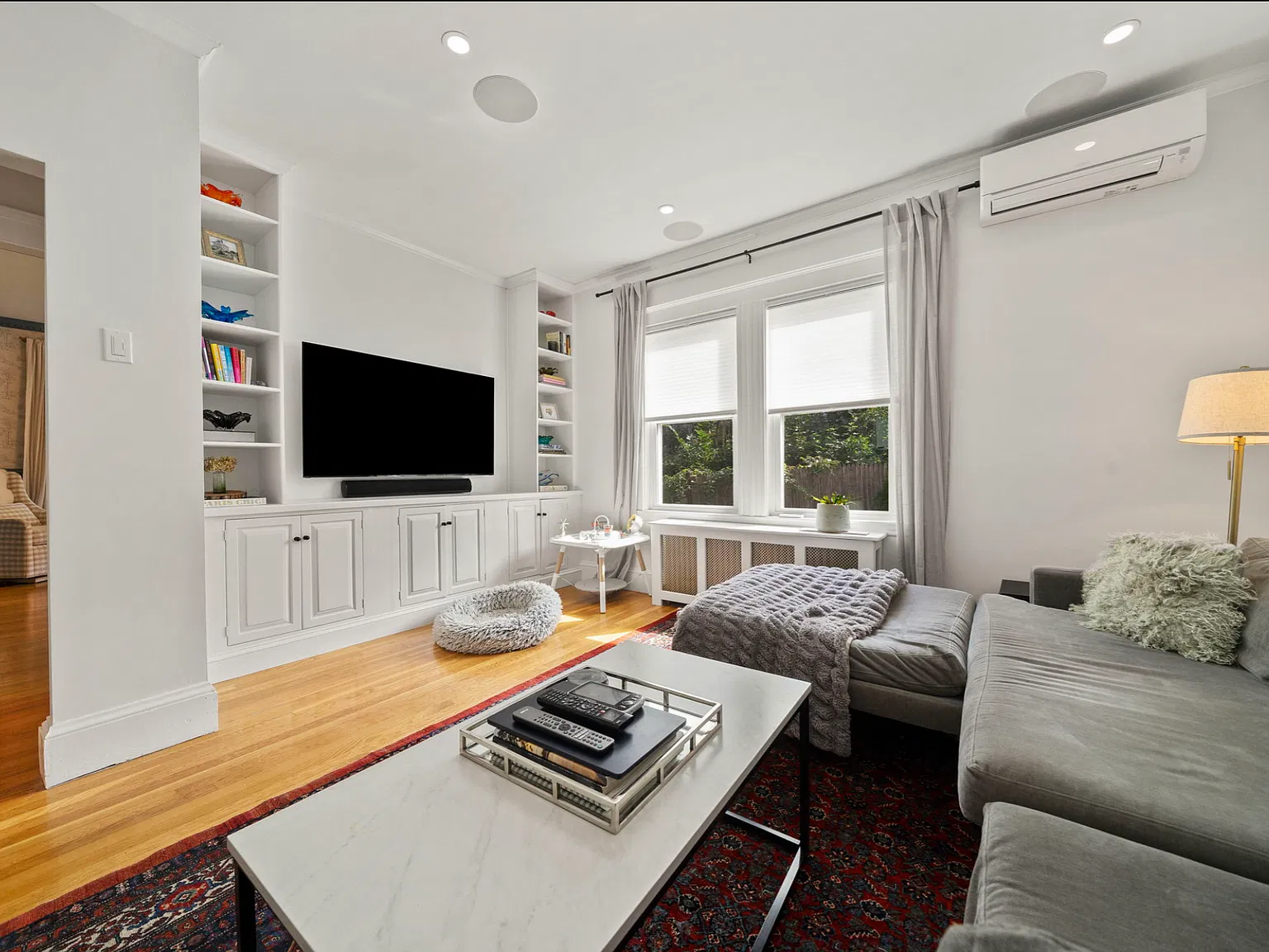 2 bed, 1575 sqft, $3,800 — Photo 2